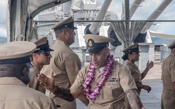 PHNSY &amp; IMF Welcomes New Chiefs Aboard Battleship Missouri