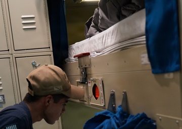 Guided-Missile Destroyer USS Paul Hamilton (DDG 60) Receives Next Generation Mattresses