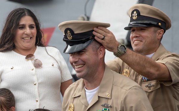 USS Carl Vinson (CVN 70)