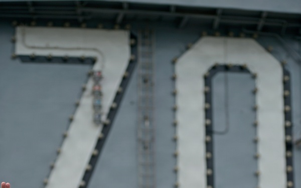 USS Carl Vinson (CVN 70) hosts a chief pinning ceremony