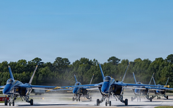 NAS Oceana Rhino Demonstration team practices for 2026 air show