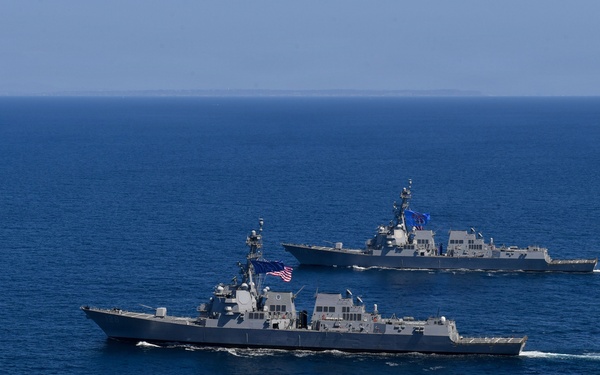 Pre-Commissioning Unit Ted Stevens, USS Daniel Inouye sail together