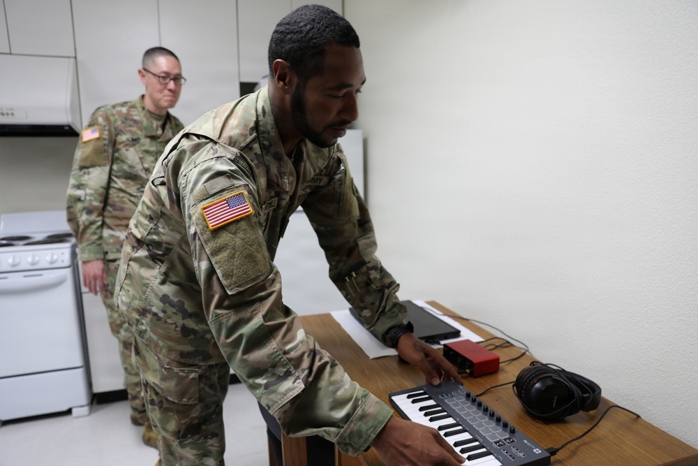 U.S. Army Japan NCOIC Conducts Barracks Inspection