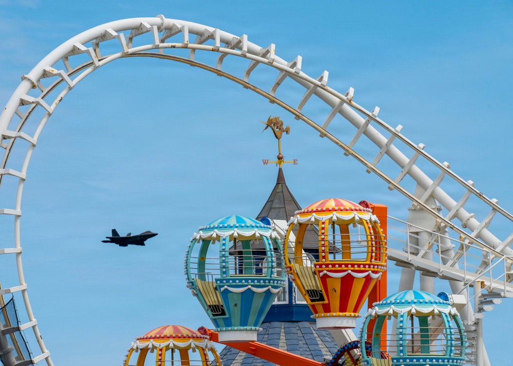 F-22 Demo Team headlines 2026 Wildwood Air Show