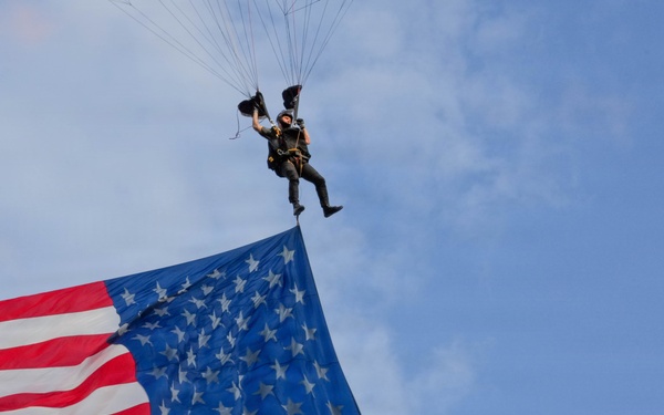 Golden Knights Take Flight Over St. Louis Balloon Race