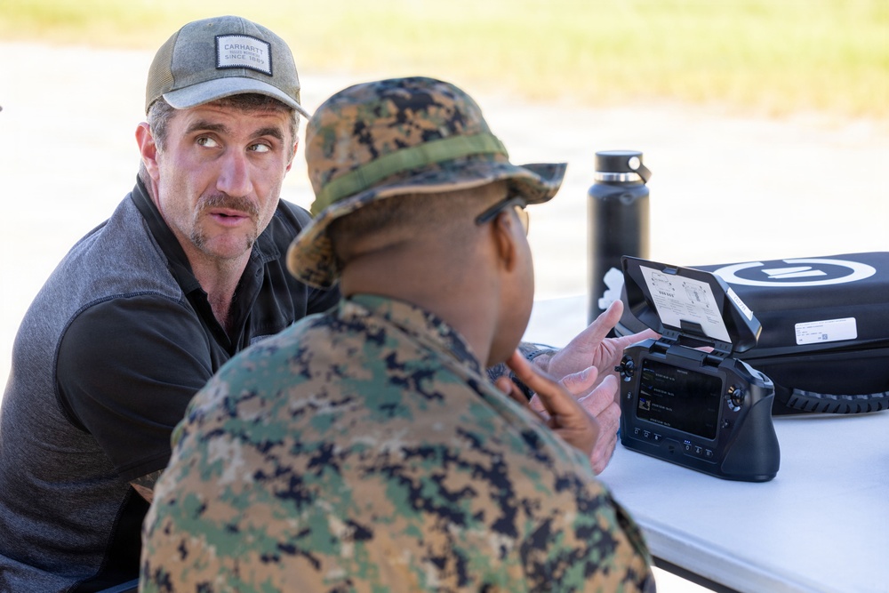 U.S. Marines train with Skydio X2D Small Unmanned Aircraft Systems