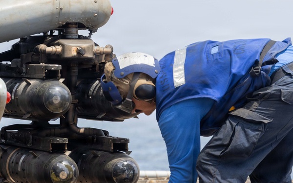 USS Princeton Conducts Flight Operations