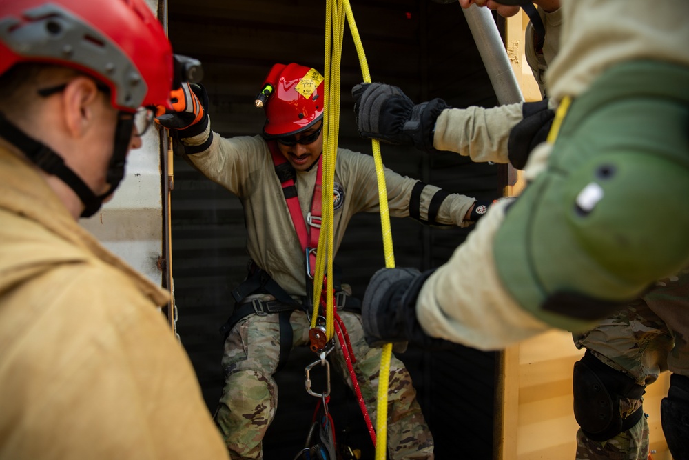 Florida CERFP Conducts Joint Training Exercise with 911th TREC during Operation Atlantic Guardian