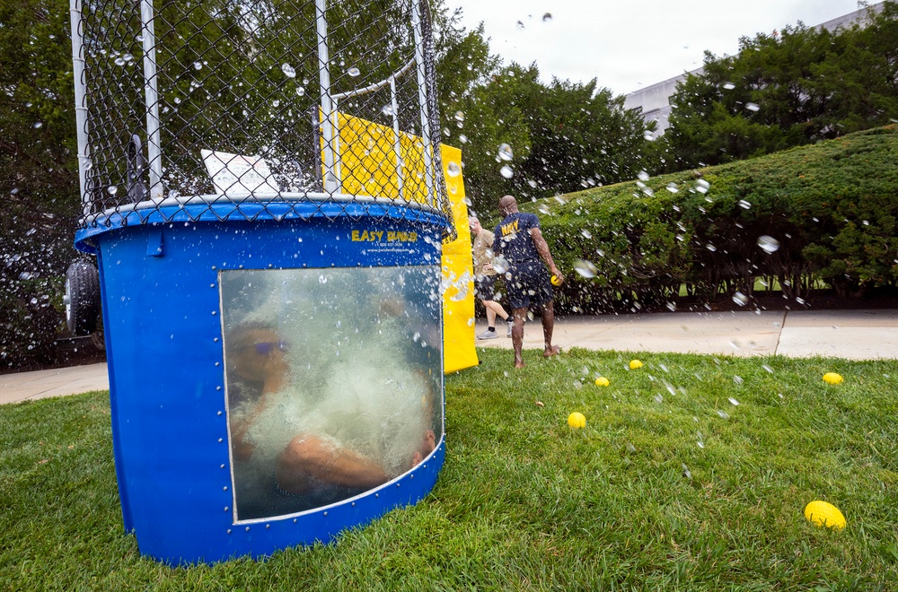 Walter Reed Celebrates Org. Day
