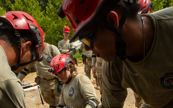 Florida CERFP Conducts Joint Training Exercise with 911th TREC during Operation Atlantic Guardian