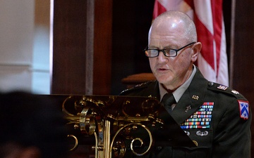 Fort Leavenworth Chapel service marks 9/11 anniversary with hymns, prayers