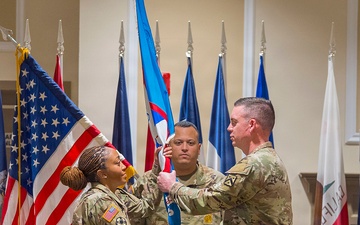 Fort Leavenworth STB welcomes new command team
