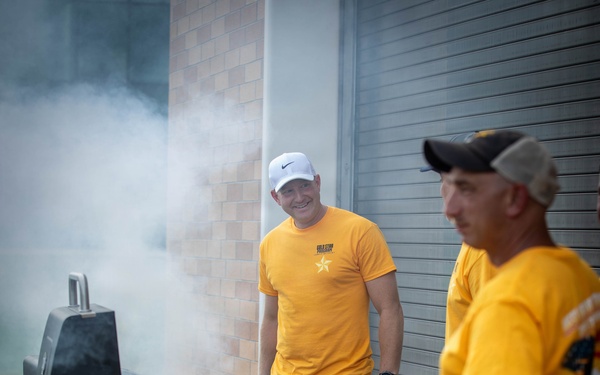 Gold Star Family Weekend Volunteers Prepare for Dinner