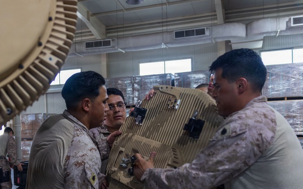 11th MEU Marines Set Up A Radar