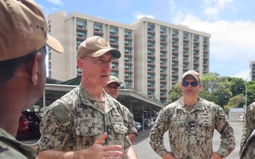 Navy Region Hawaii Commander Inspects JBPHH Barracks