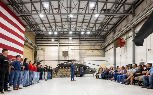 SW Hosts Oath of Enlistment - Austin
