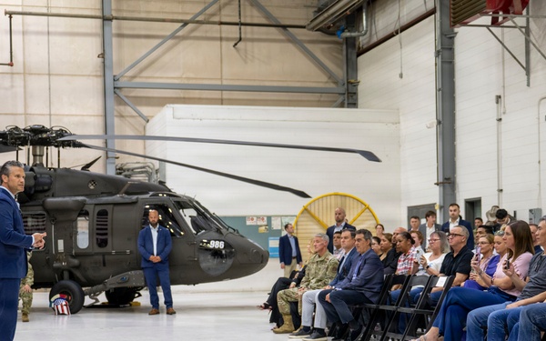 SW Hosts Oath of Enlistment - Austin
