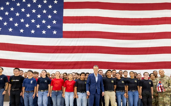 SW Hosts Oath of Enlistment - Austin