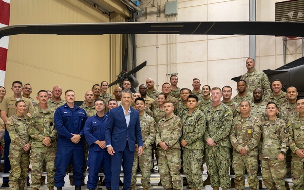 SW Hosts Oath of Enlistment - Austin