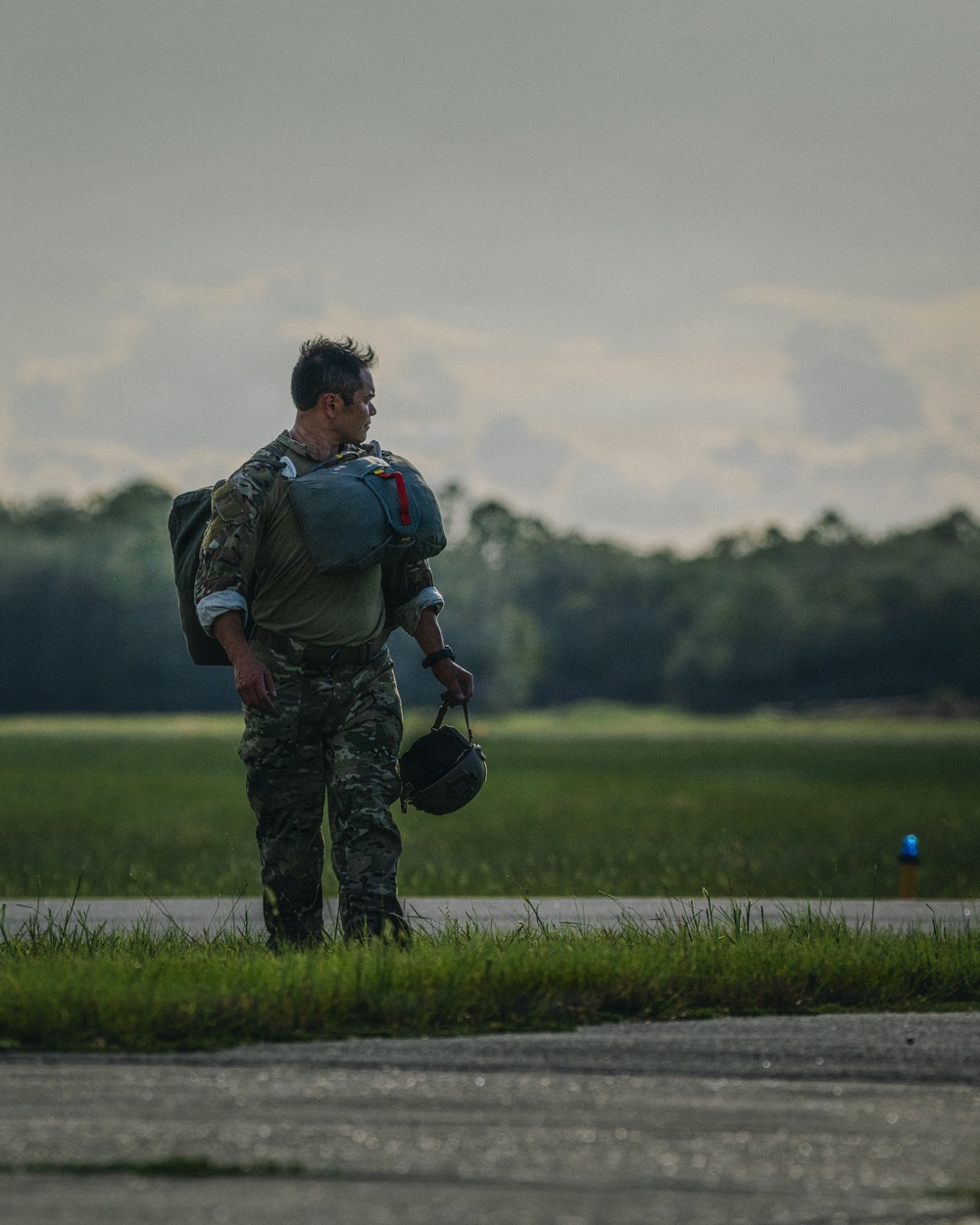 Fighting Soldiers From the Sky