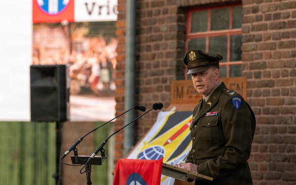 Col. Geoffrey Wright at the Operation Market Garden Plaque Unveiling Ceremony of the B-24 Crash of the "Rum Runner"