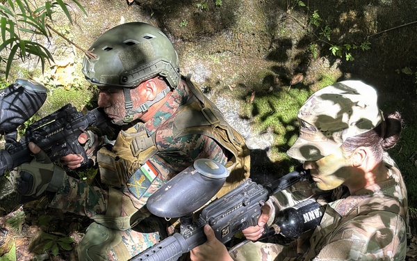 U.S., Indian Army Soldiers train together in jungle warfare, rappelling during Yudh Abhyas 2026
