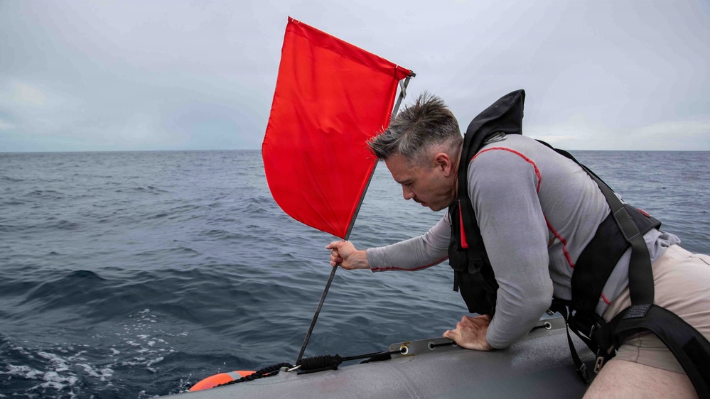 USS Shoup and Vietnamese Coast Guard Conduct Search and Rescue Exercise