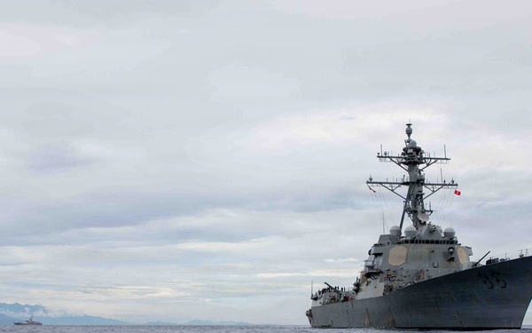 USS Shoup and Vietnamese Coast Guard Conduct Search and Rescue Exercise