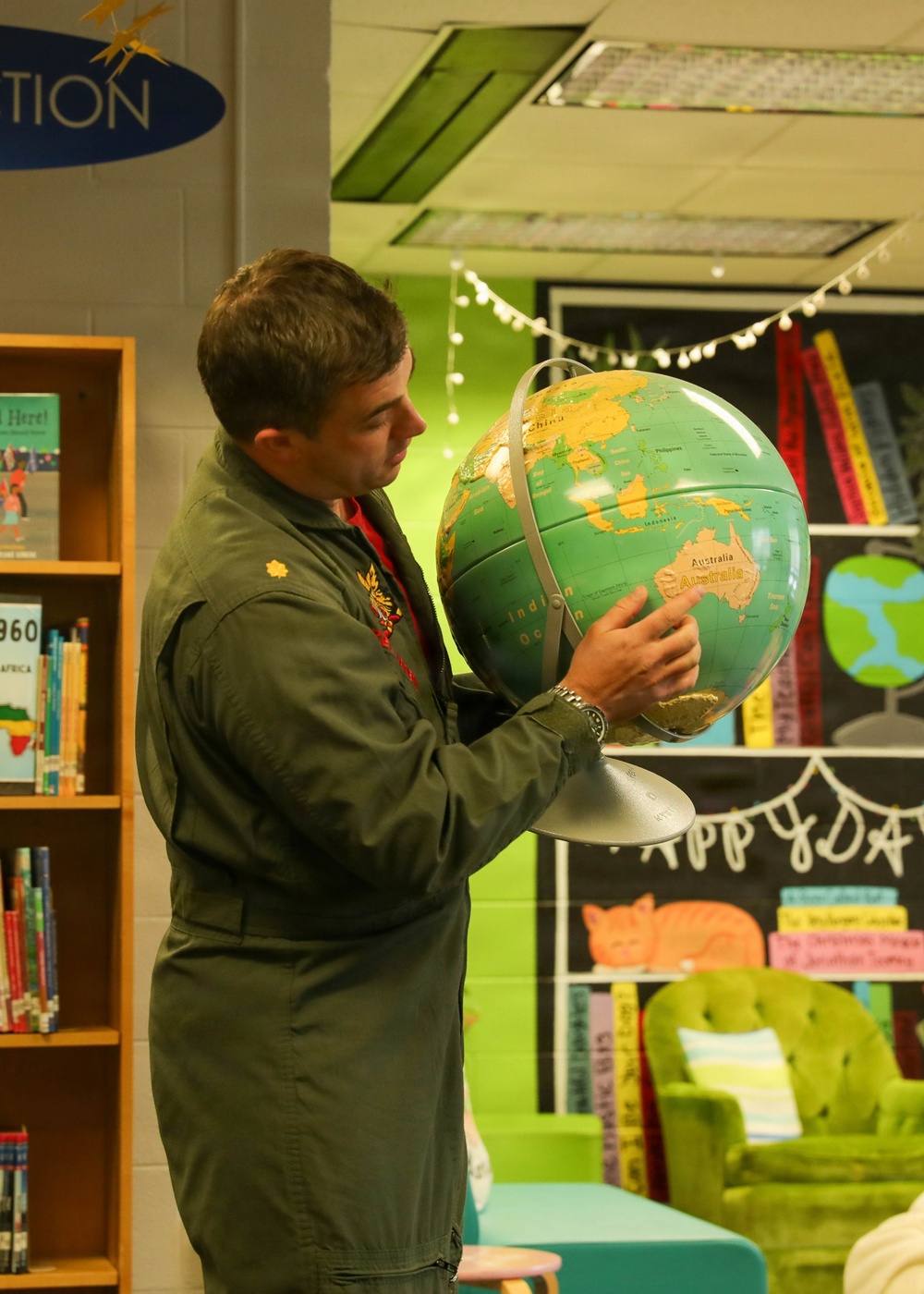 Navl Pilots visit local schools