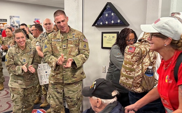 Team V welcomes home Honor Flight veterans