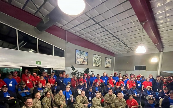 Team V welcomes home Honor Flight veterans