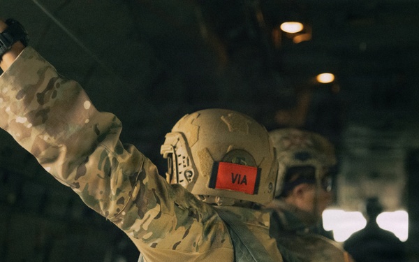 Fighting Soldiers from the sky