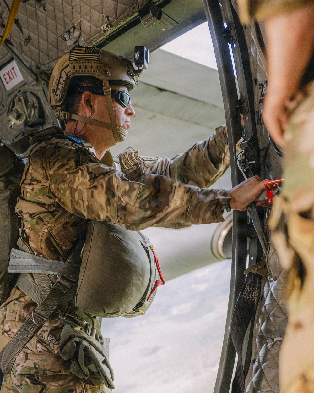 Fighting Soldiers from the sky
