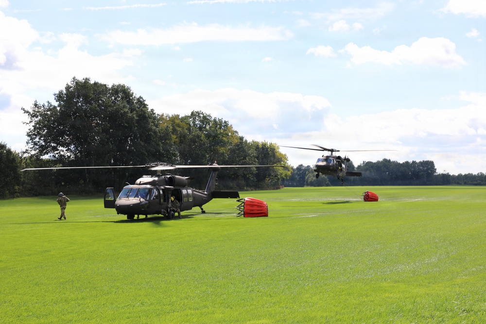 DVIDS - News - NY Army Guard aviators team up with Forest Rangers for ...