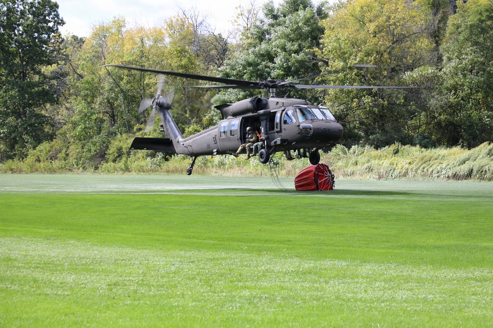 DVIDS - News - NY Army Guard aviators team up with Forest Rangers for ...