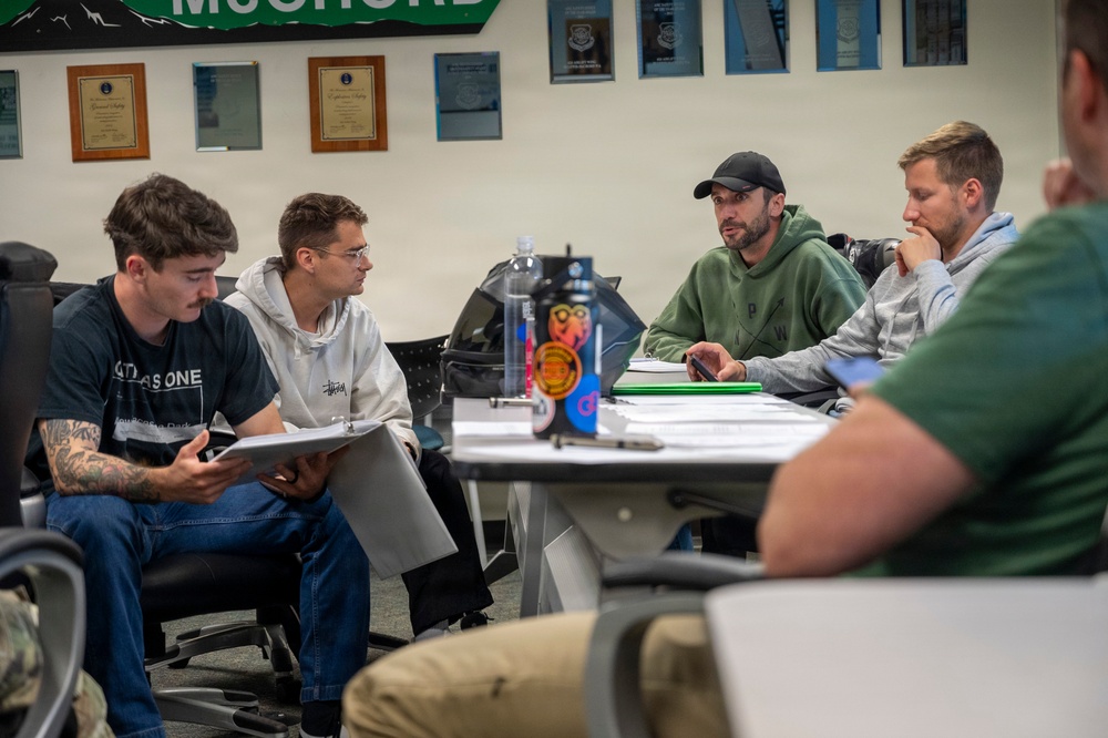 McChord Encourages Rider Mentorship Through Motorcycle Safety Program