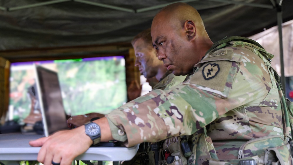 "Tropic Lightning" Enables “Warrior” Brigade to Forge C2 Capabilities in the Dirt