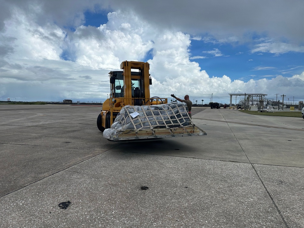 DVIDS - News - NAVSUP FLC Jacksonville tests ship’s store resupply ...