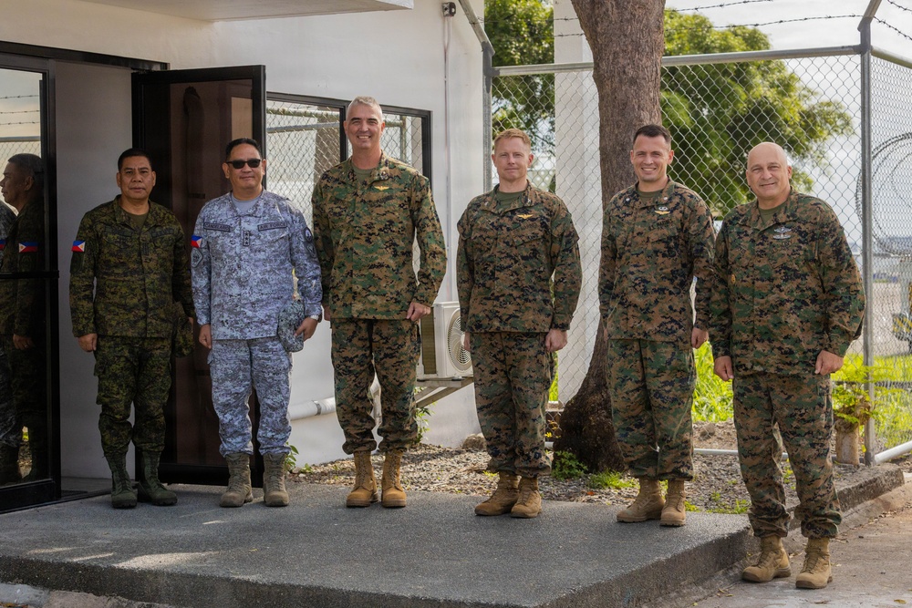 DVIDS - News - I MEF, Philippine Joint Task Force strengthen crisis ...