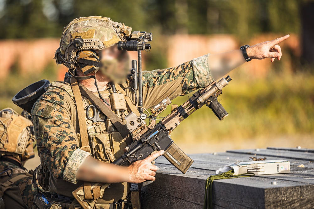DVIDS - Images - U.S. Marine Raiders conduct force on force training ...