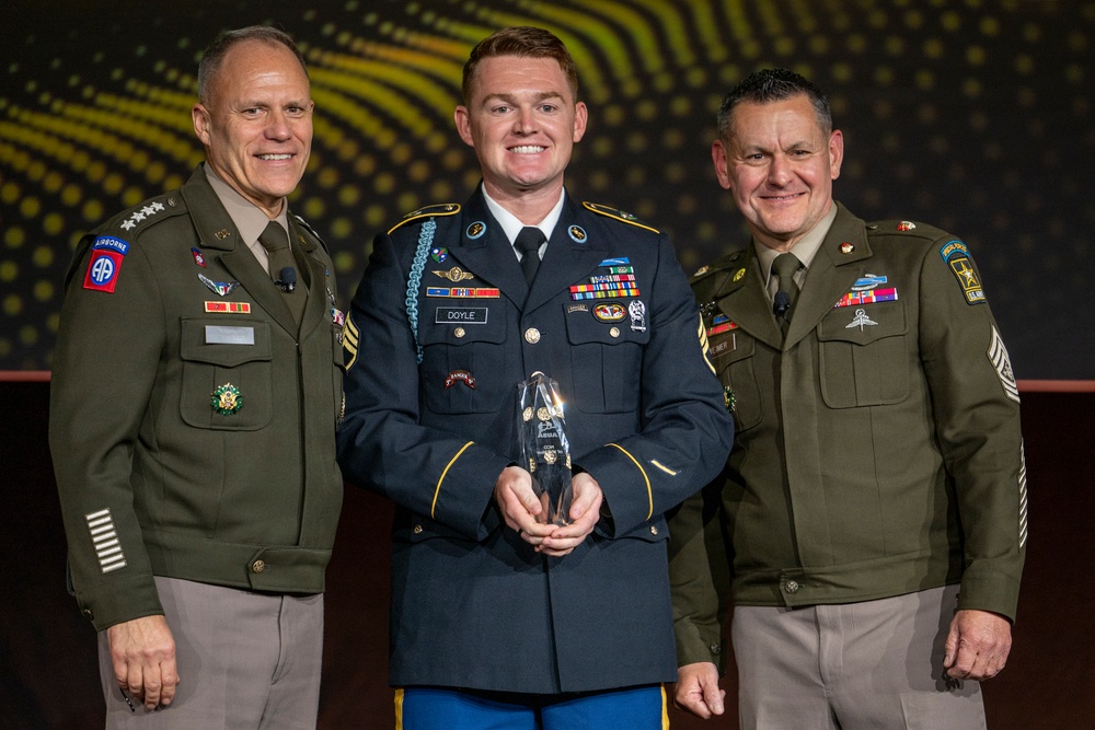 Army names USASOC team as Best Squad, NCO and Soldier of the Year winners