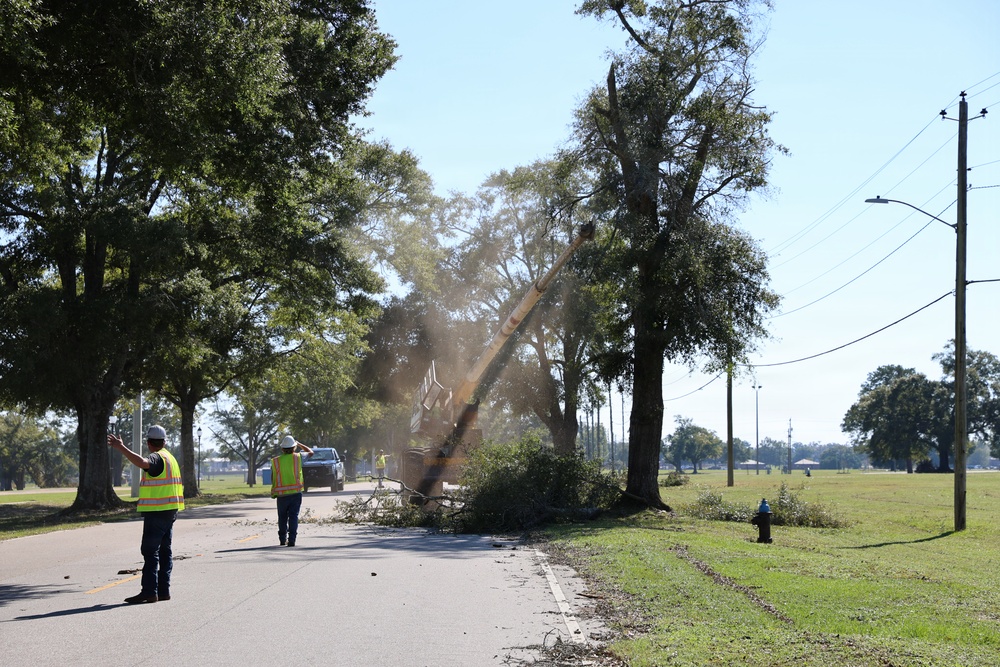 DVIDS - News - Fort Rucker Weathers the Storm Together