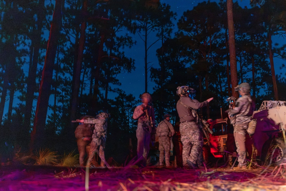 DVIDS - Images - 3rd Special Forces Group (Airborne) conducts small ...