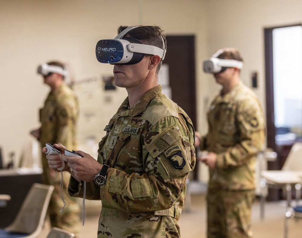 101st CAB Tests VR-Based NeuroTrainer to Boost Cognitive Readiness