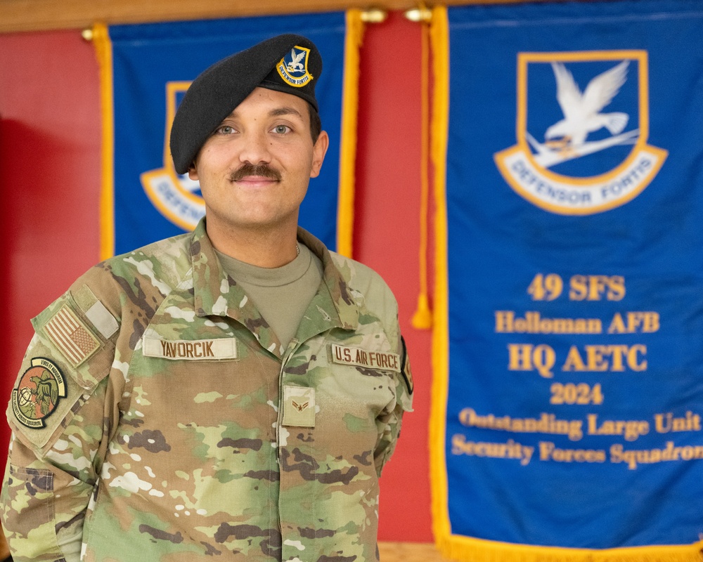 Holloman Airman earns D.A.R.E. certification to mentor local students