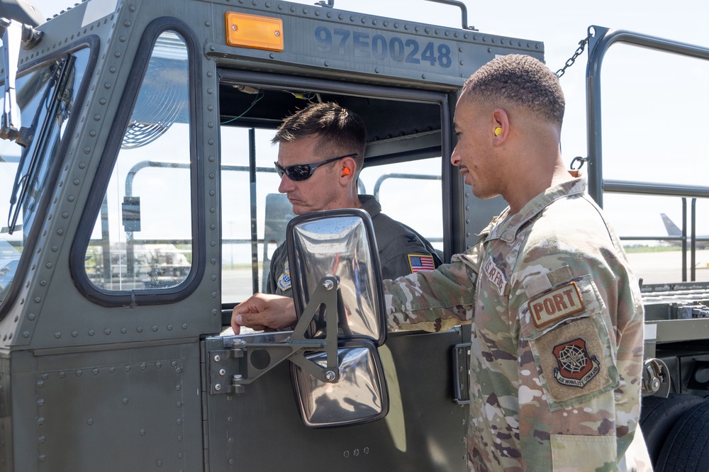 DVIDS - Images - Wing Leadership Immerses in 735th AMS Operations ...