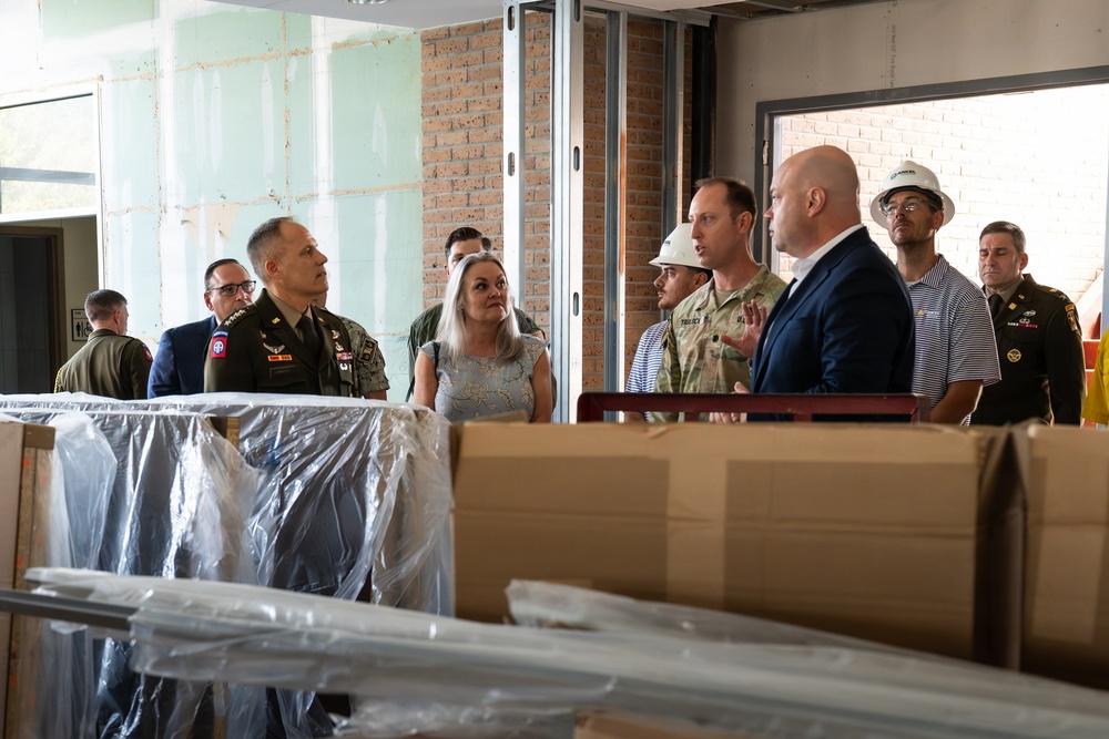 DVIDS - News - Army leaders visit LSU, reinforcing ‘America’s Corps of ...
