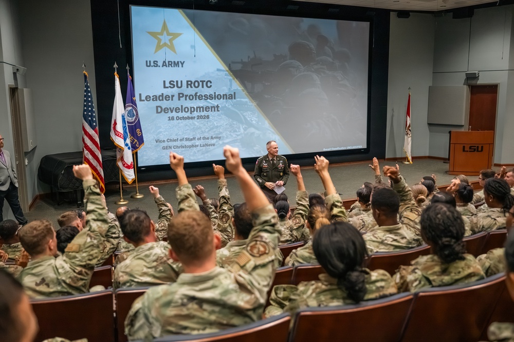 DVIDS - News - Army leaders visit LSU, reinforcing ‘America’s Corps of ...