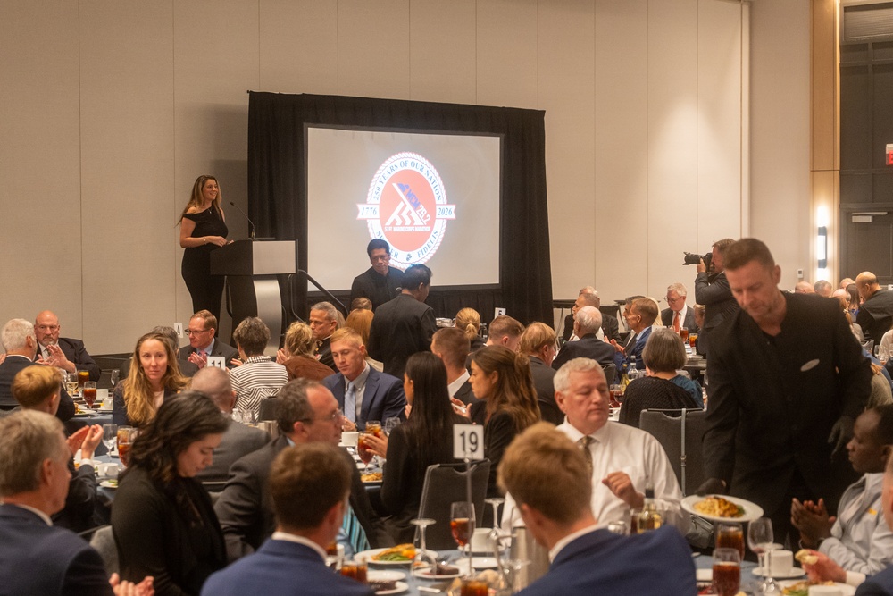 DVIDS - Images - Newest Inductees Honored at Marine Corps Marathon Hall ...