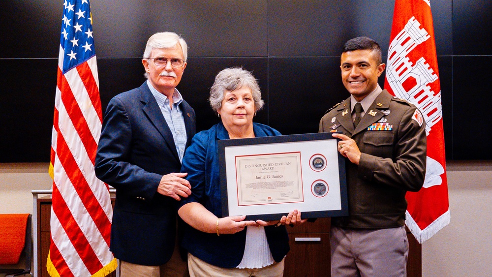 Retiree Jamie James receives Distinguished Civilian Employee Recognition Award